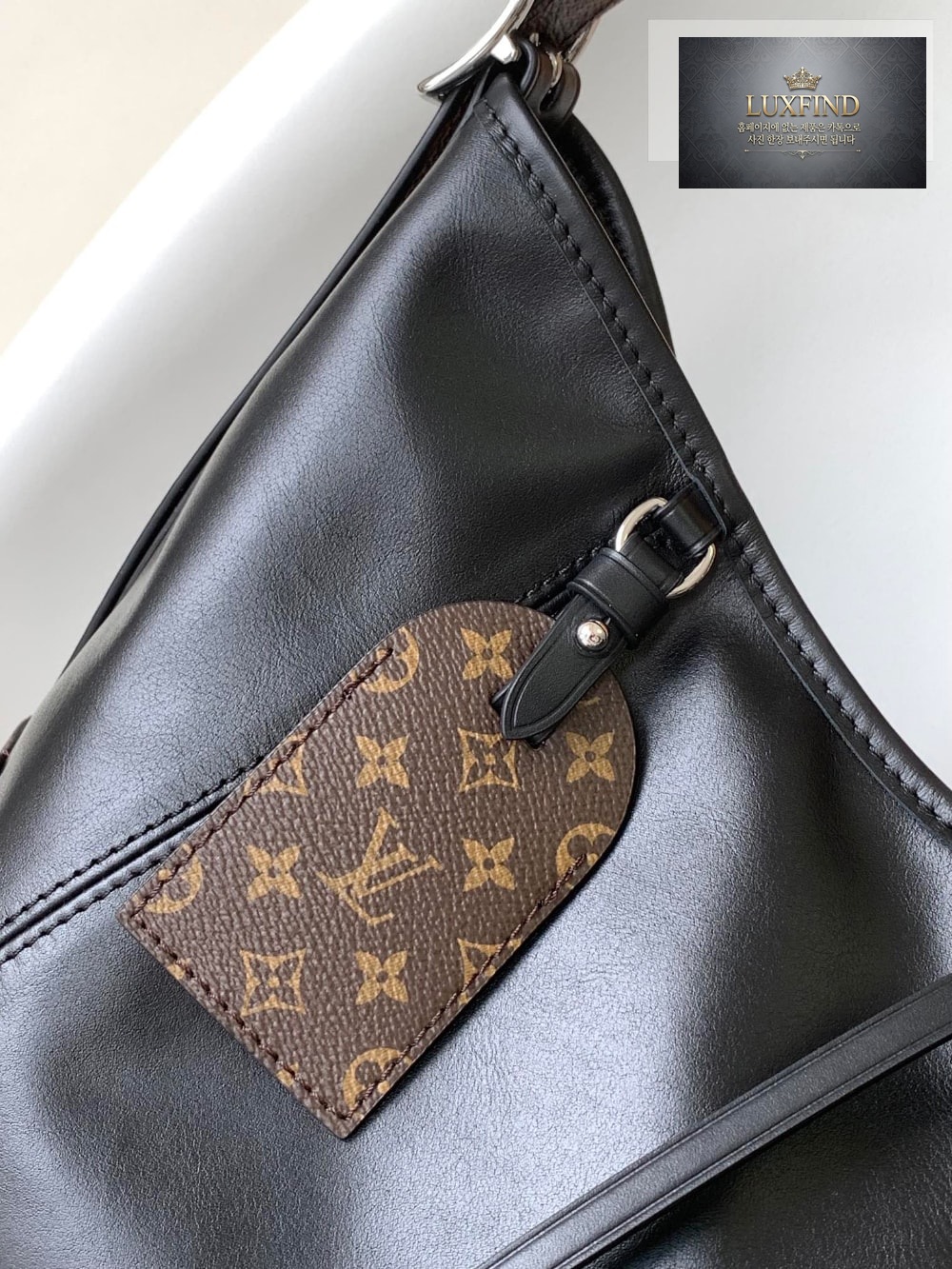 Louis Vuitton Carry All Cargo MM
