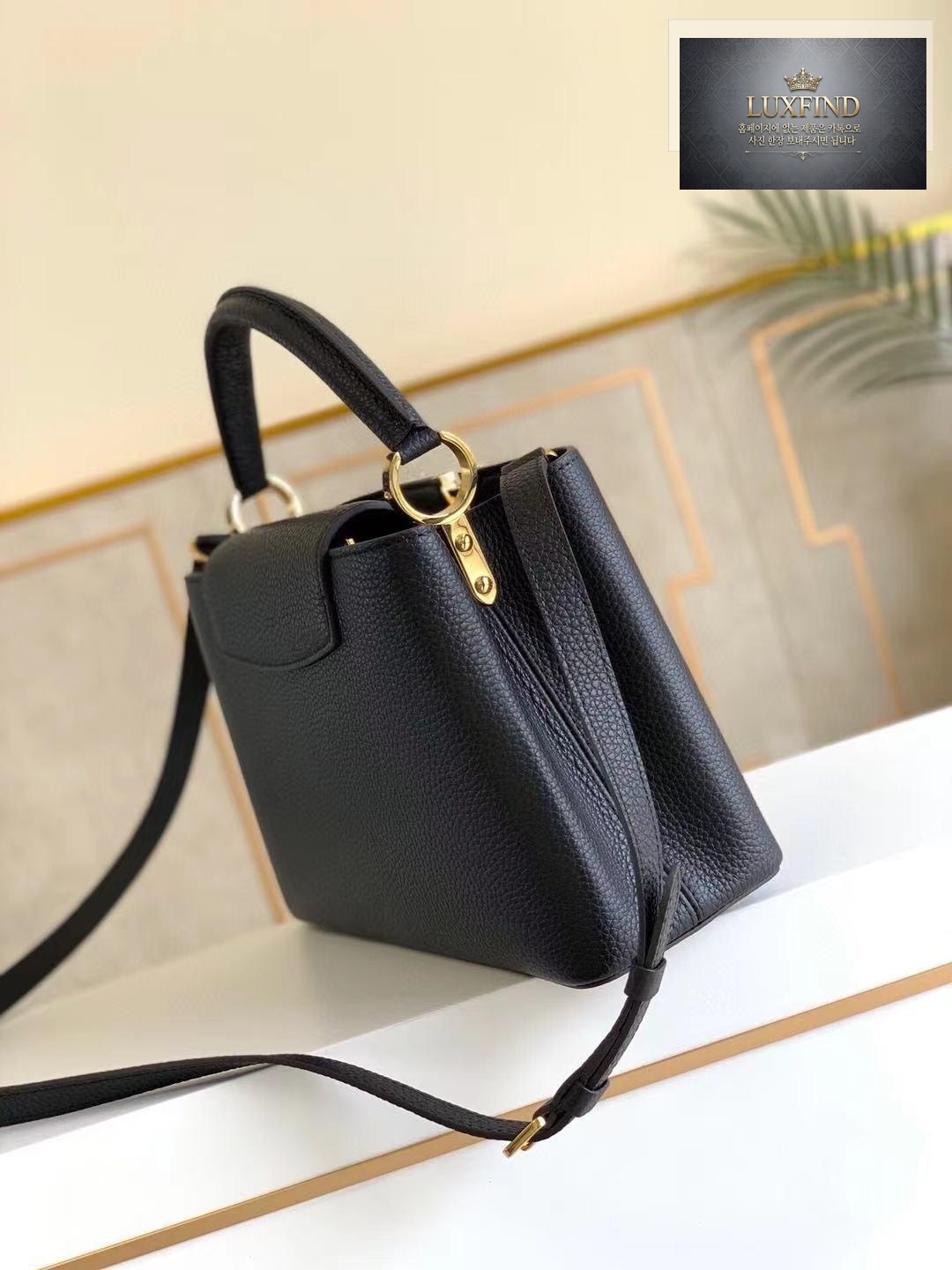 Louis Vuitton Capucine BB