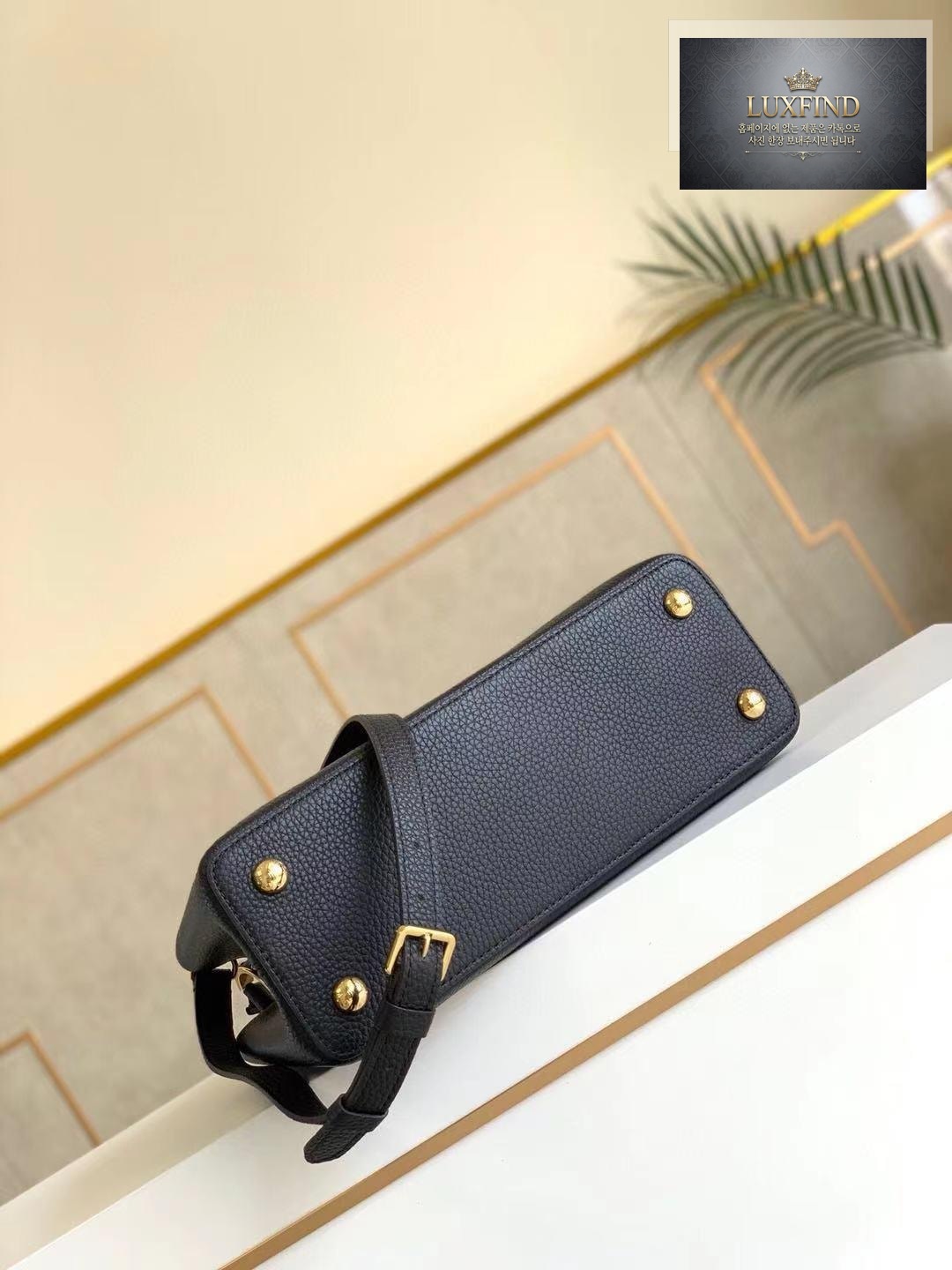 Louis Vuitton Capucine BB