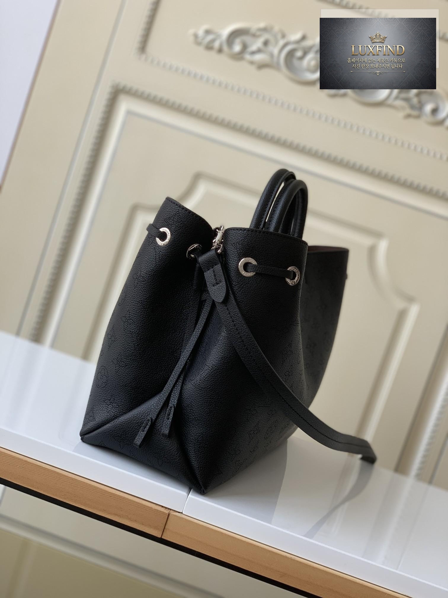 Louis Vuitton Bella Tote