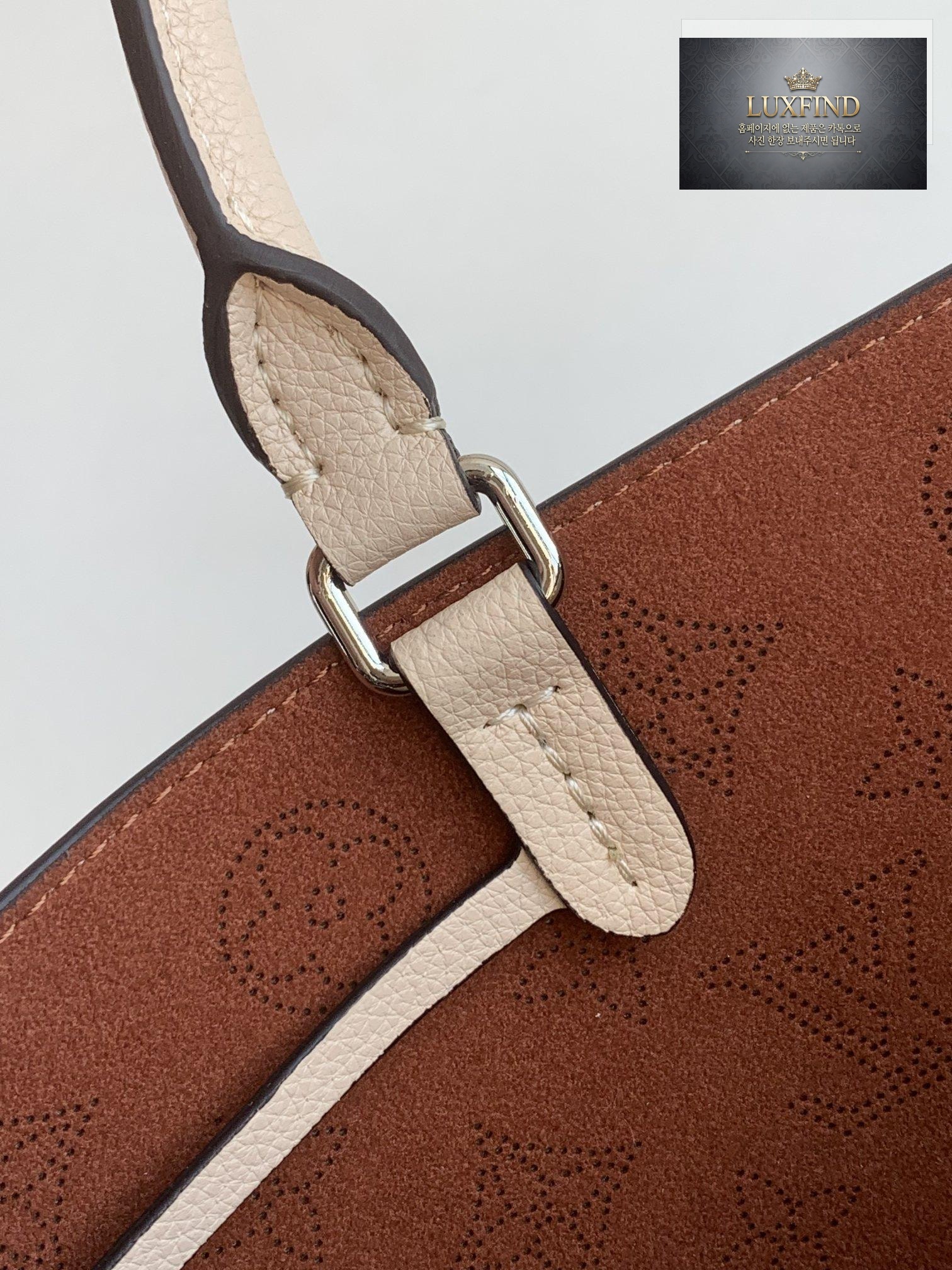 Louis Vuitton Bella Tote