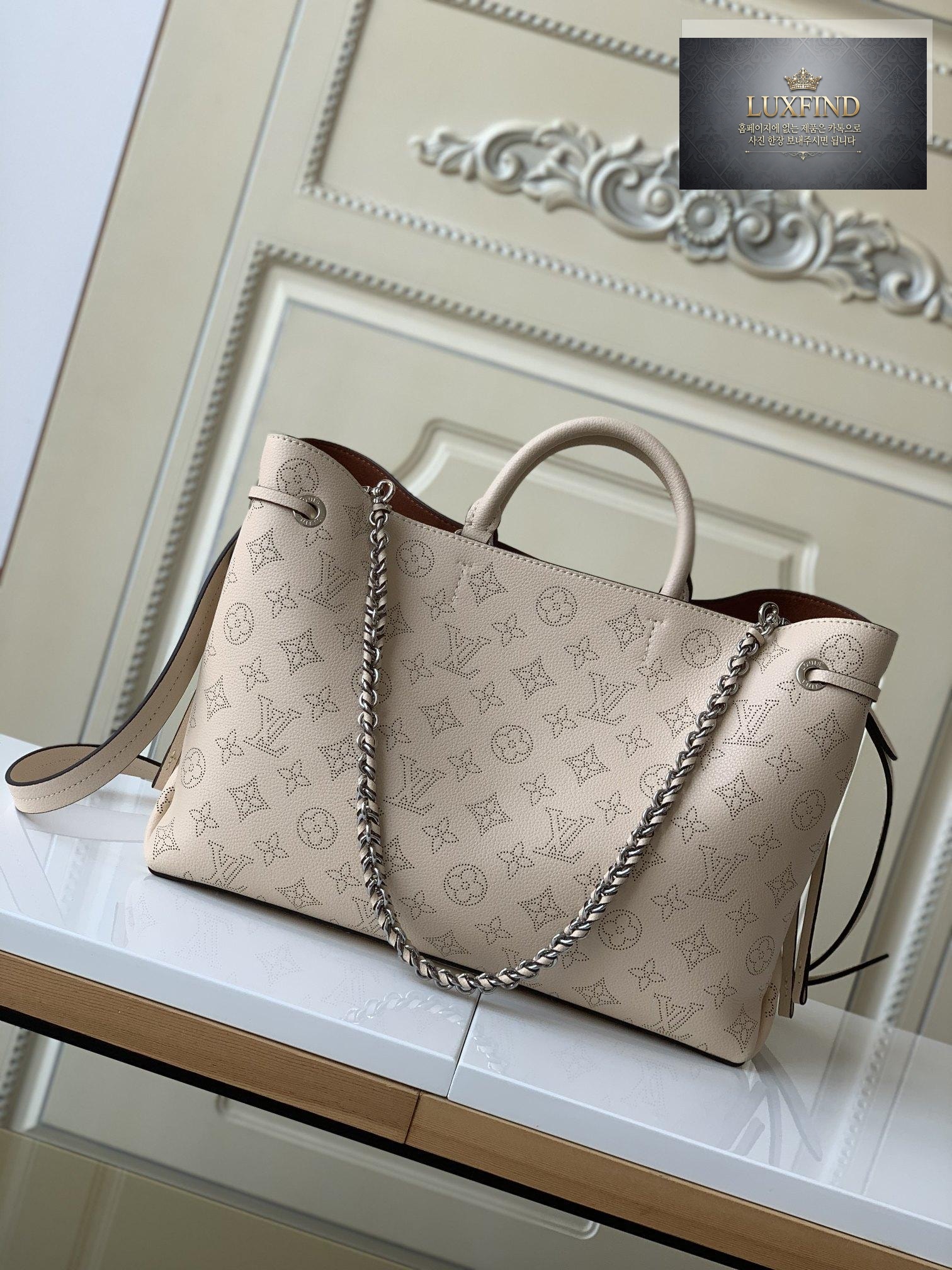 Louis Vuitton Bella Tote