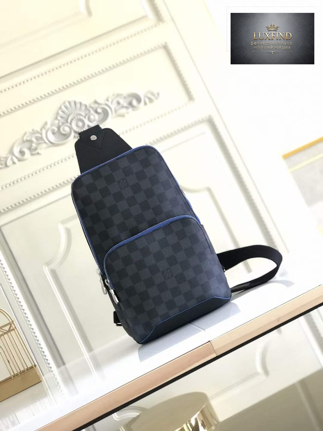 Louis Vuitton Avenue Sling