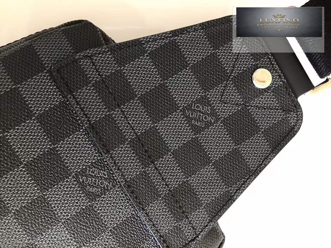 Louis Vuitton Avenue Sling