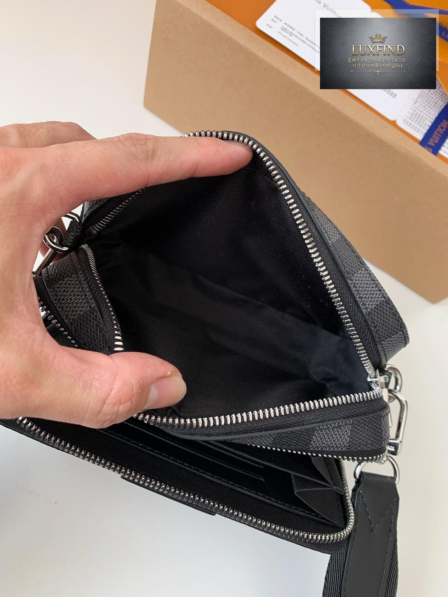 Louis Vuitton Alpha Wearable Wallet