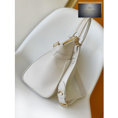 Louis Vuitton Vendome High End