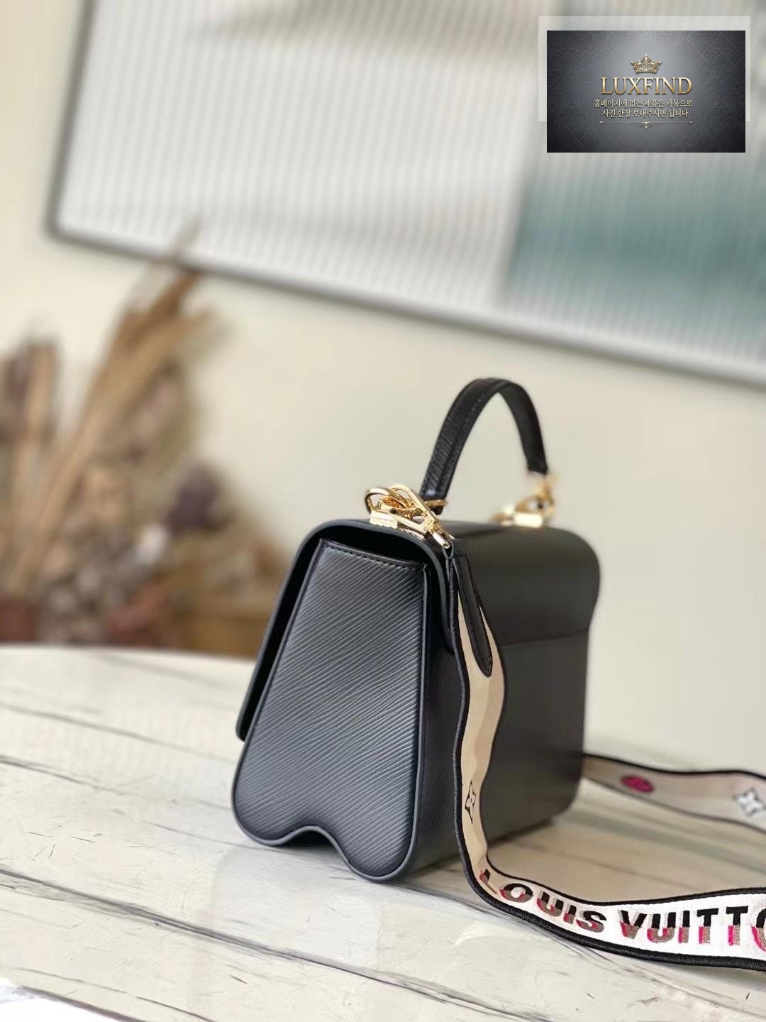 Louis Vuitton Twist MM
