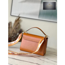 Louis Vuitton Twist MM