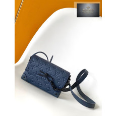 Louis Vuitton Steamer Wearable Wallet Taurillon Monogram