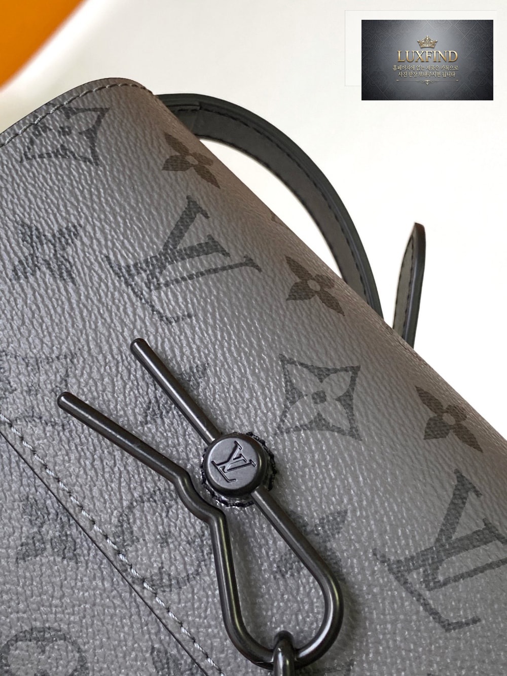 Louis Vuitton Steamer Wearable Wallet Monogram Eclipse Canvas
