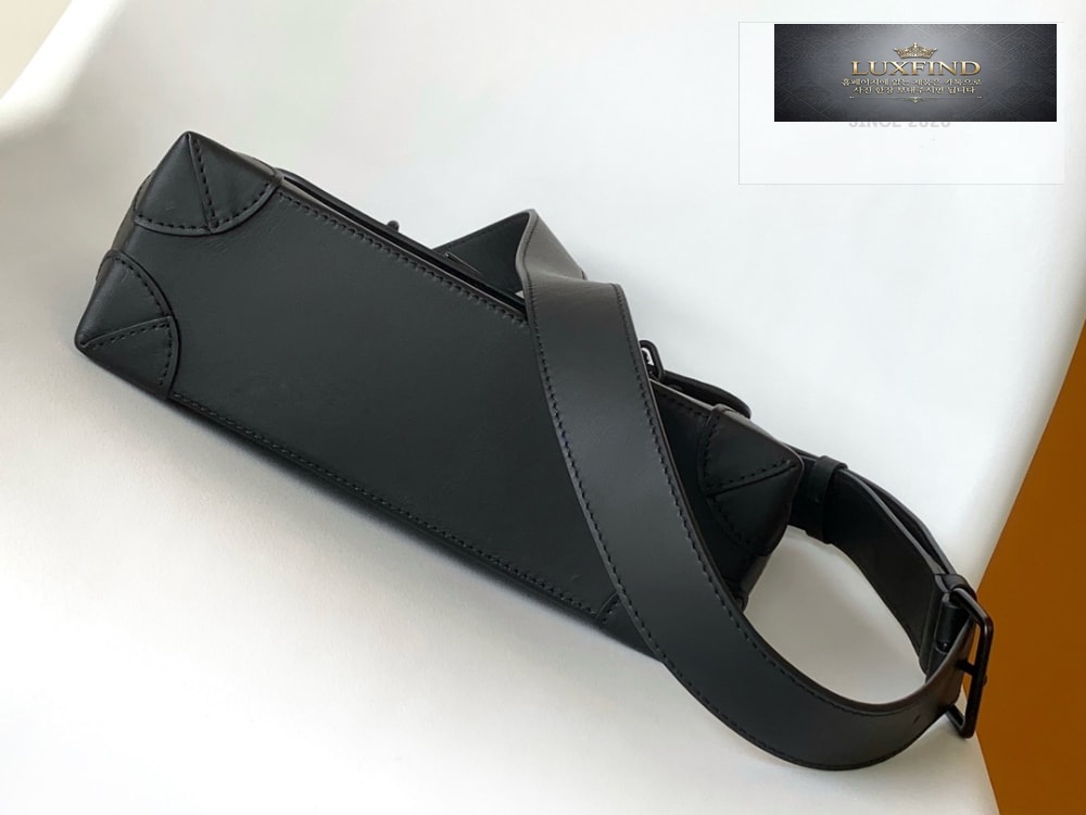 Louis Vuitton Steamer PM Monogram Eclipse Canvas