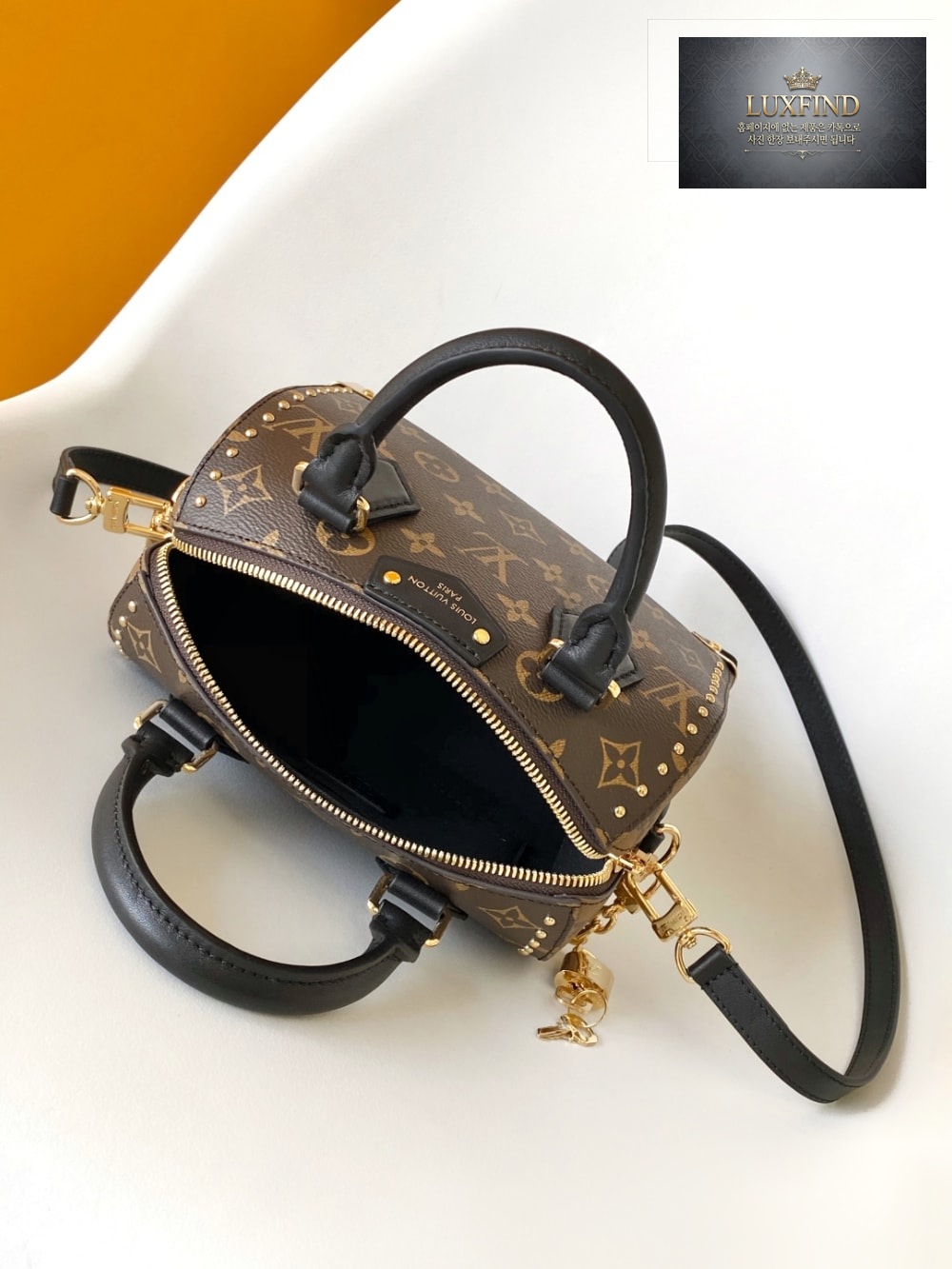 Louis Vuitton Speedy Trunk 20