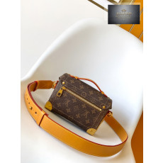 Louis Vuitton Soul Trunk Monogram Other Canvas