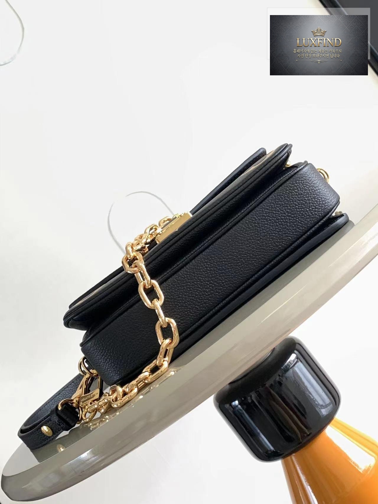 Louis Vuitton Pochette Metis East West Edition