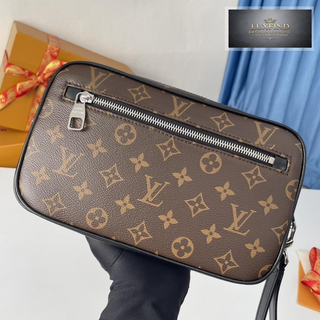 Louis Vuitton Pochette Kasai