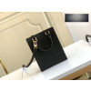 Louis Vuitton Petit Sac Plat