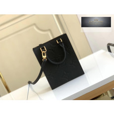 Louis Vuitton Petit Sac Plat