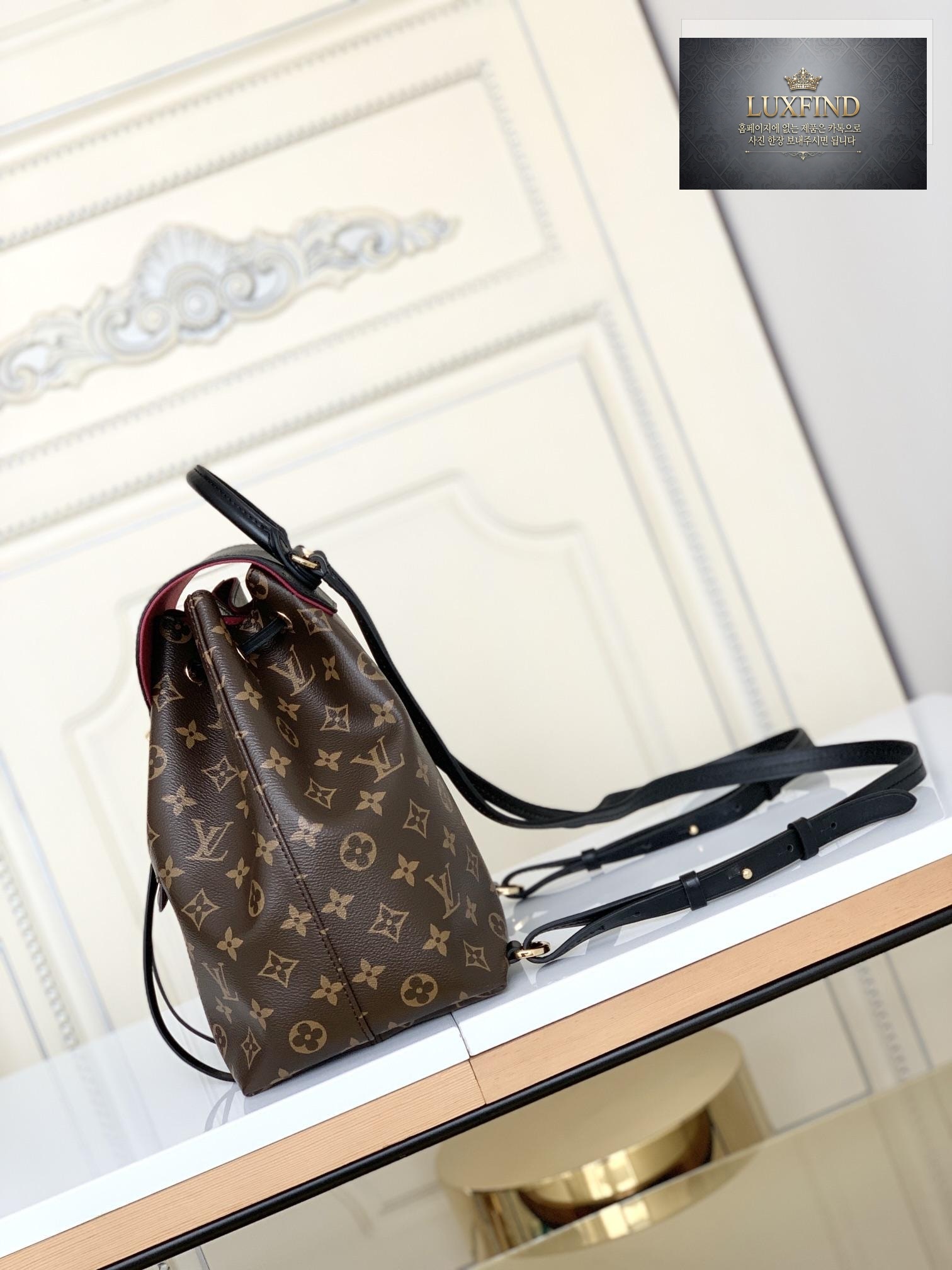 Louis Vuitton Montsouris PM