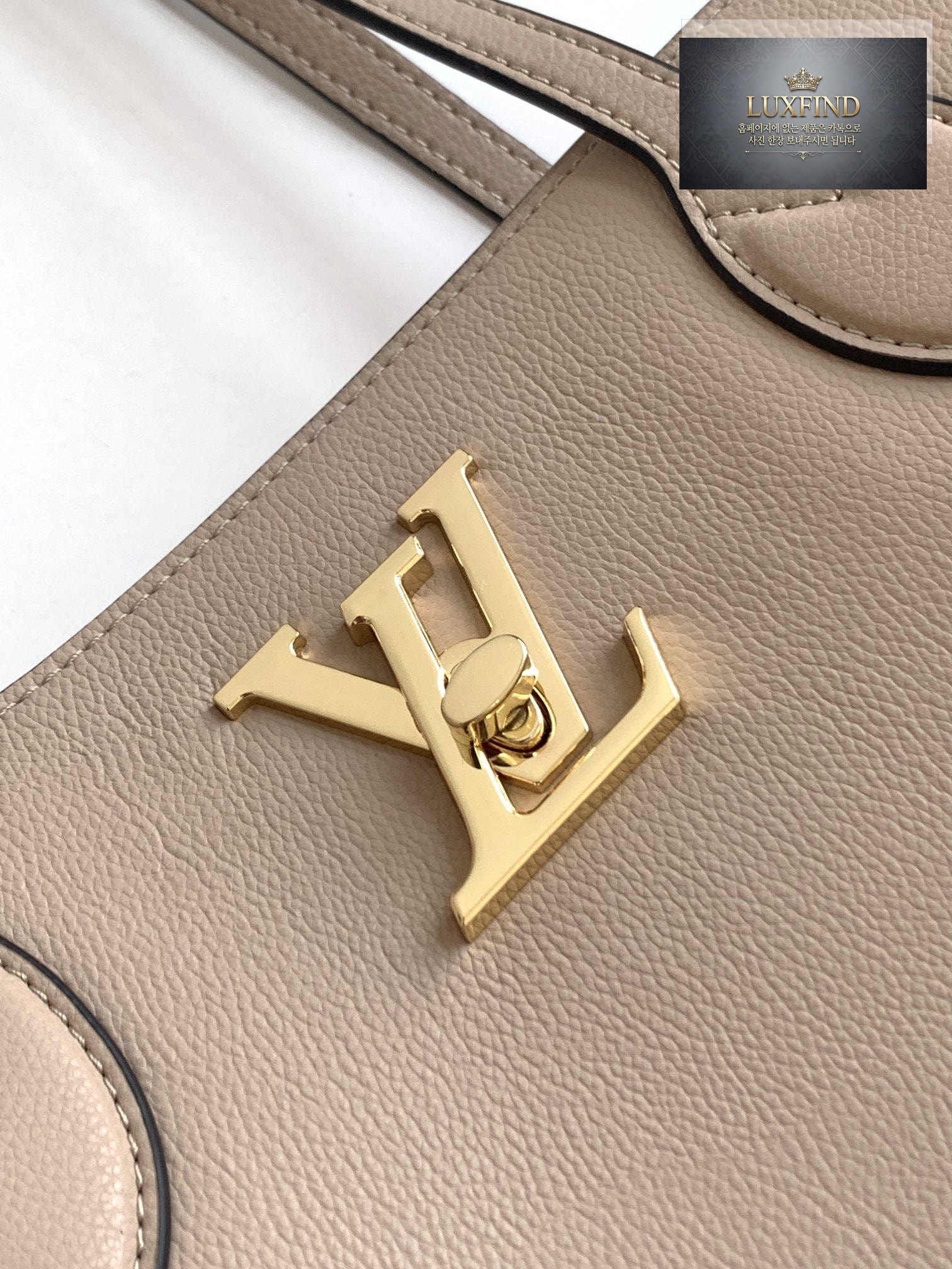 Louis Vuitton Lock Me Shopper