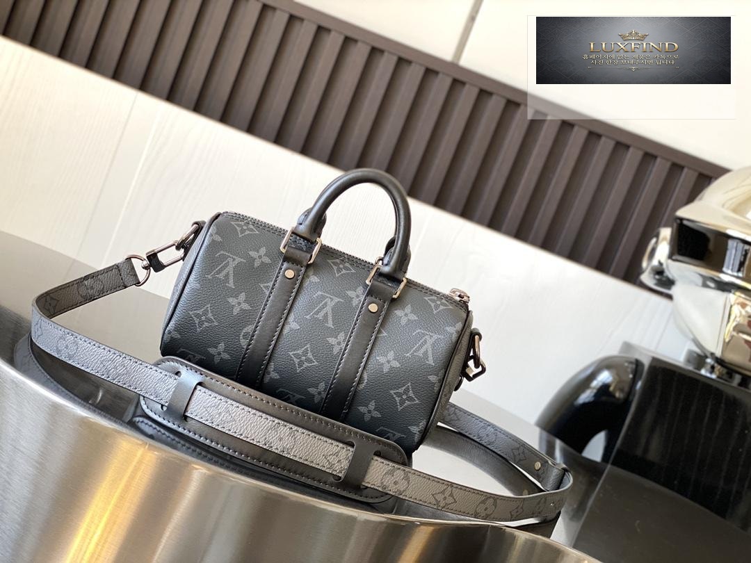 Louis Vuitton Keepall XS