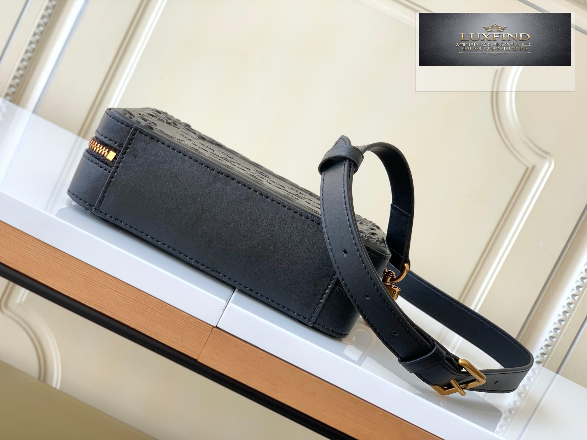 Louis Vuitton Handle Soft Trunk