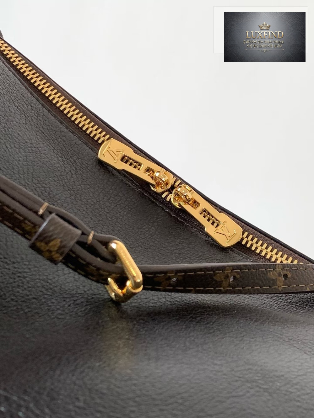 Louis Vuitton Express MM