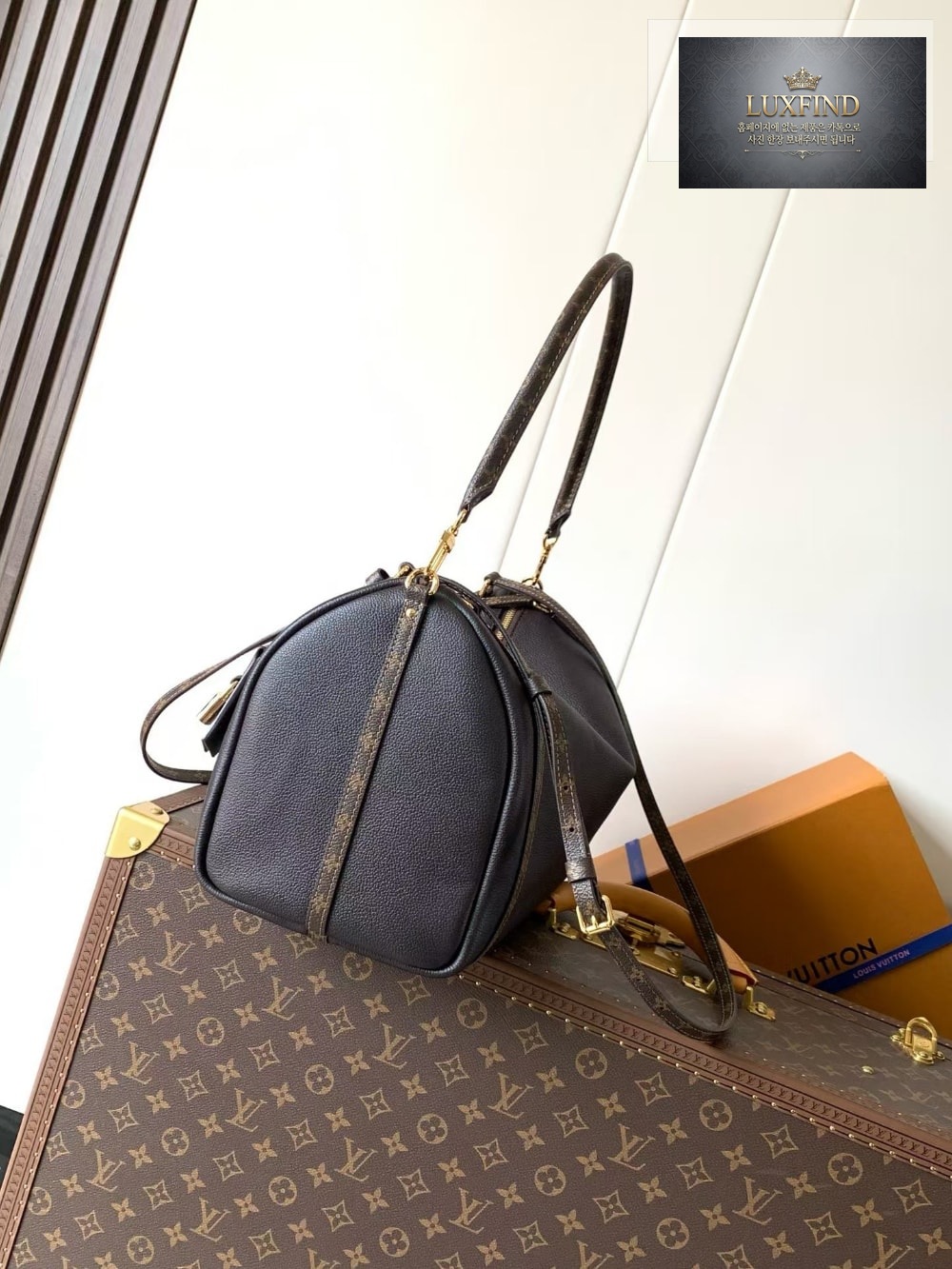 Louis Vuitton Express MM