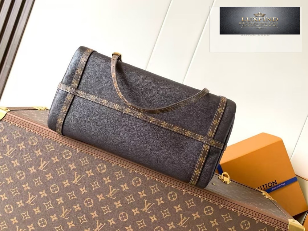 Louis Vuitton Express MM