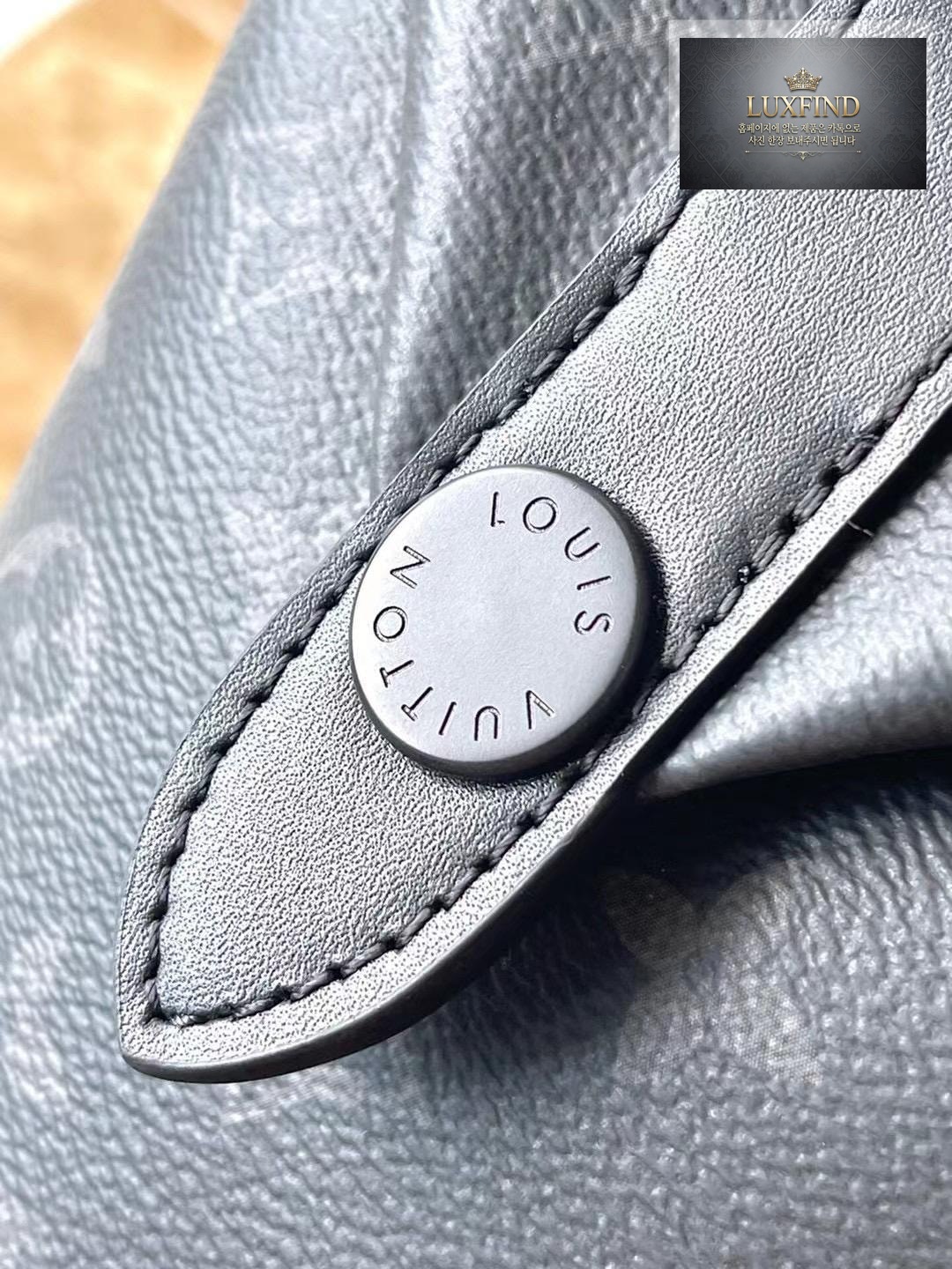 Louis Vuitton Envelope Pouch Monogram Eclipse