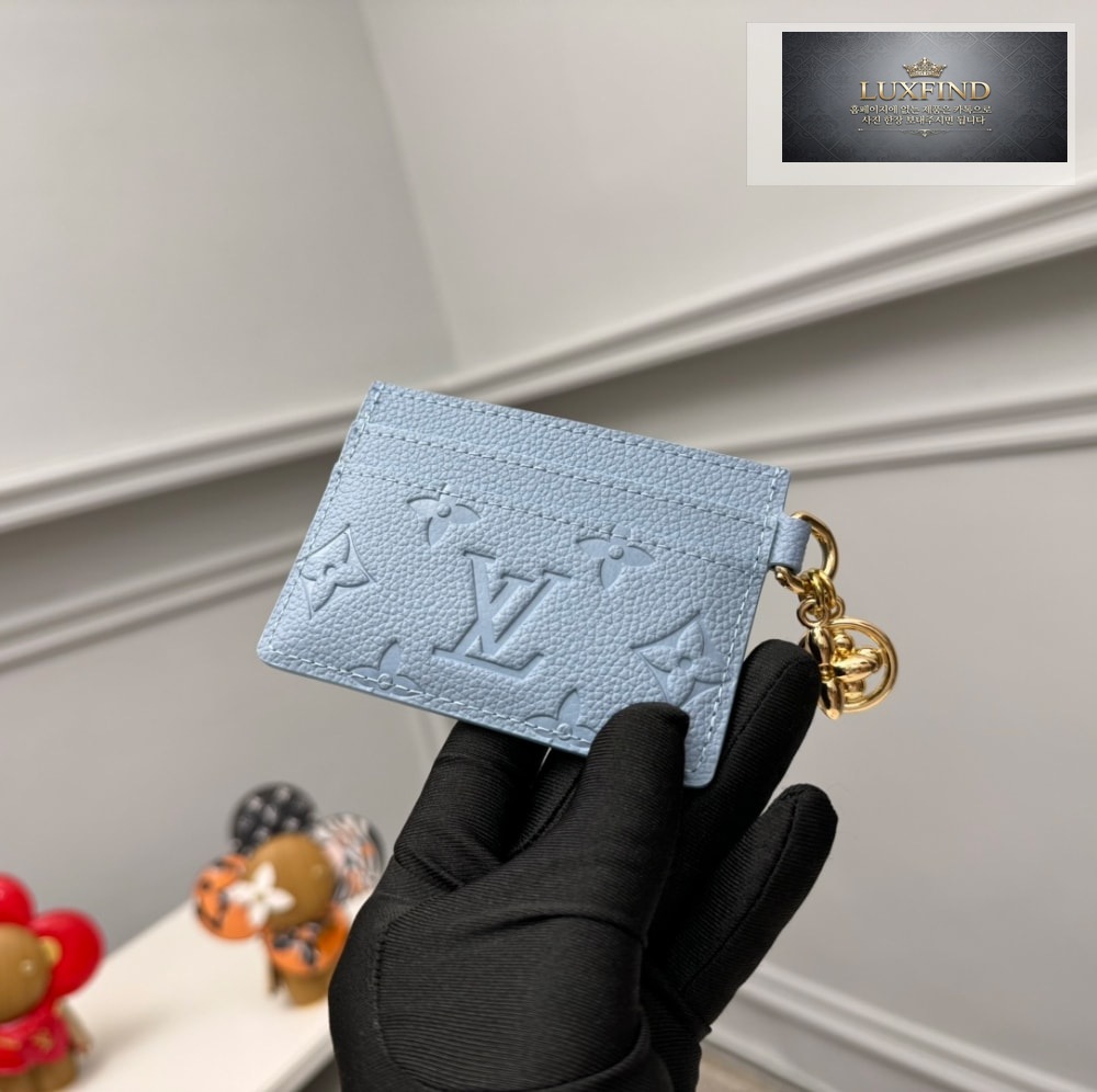 Louis Vuitton M83585