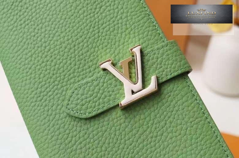 Louis Vuitton M82441