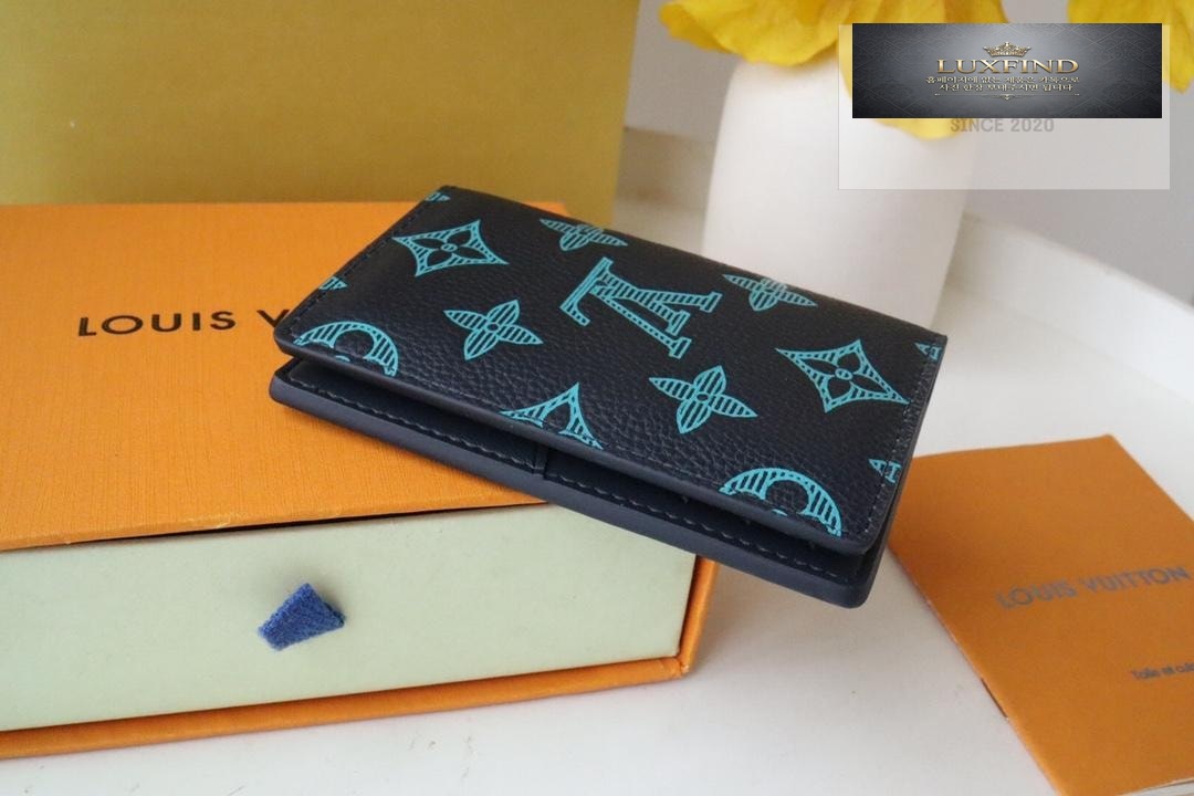 Louis Vuitton M82322