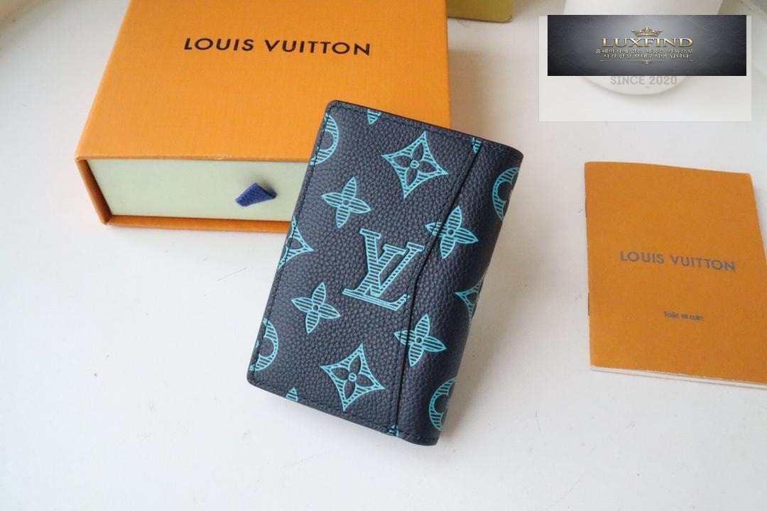 Louis Vuitton M82322