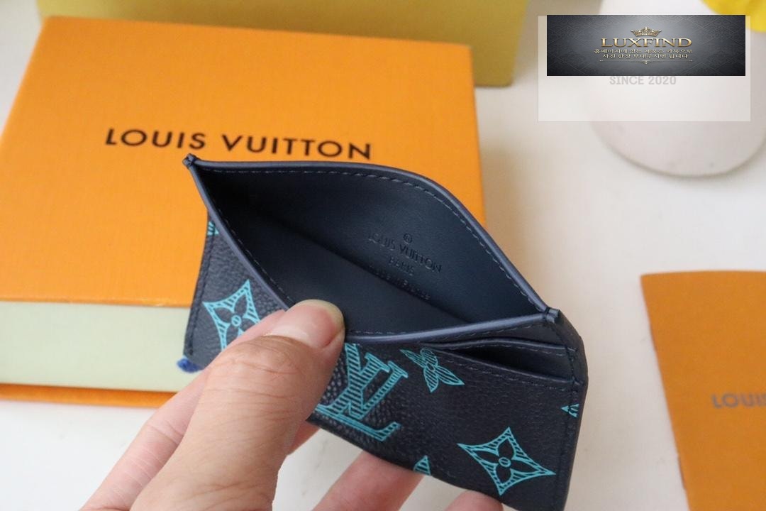 Louis Vuitton M82322