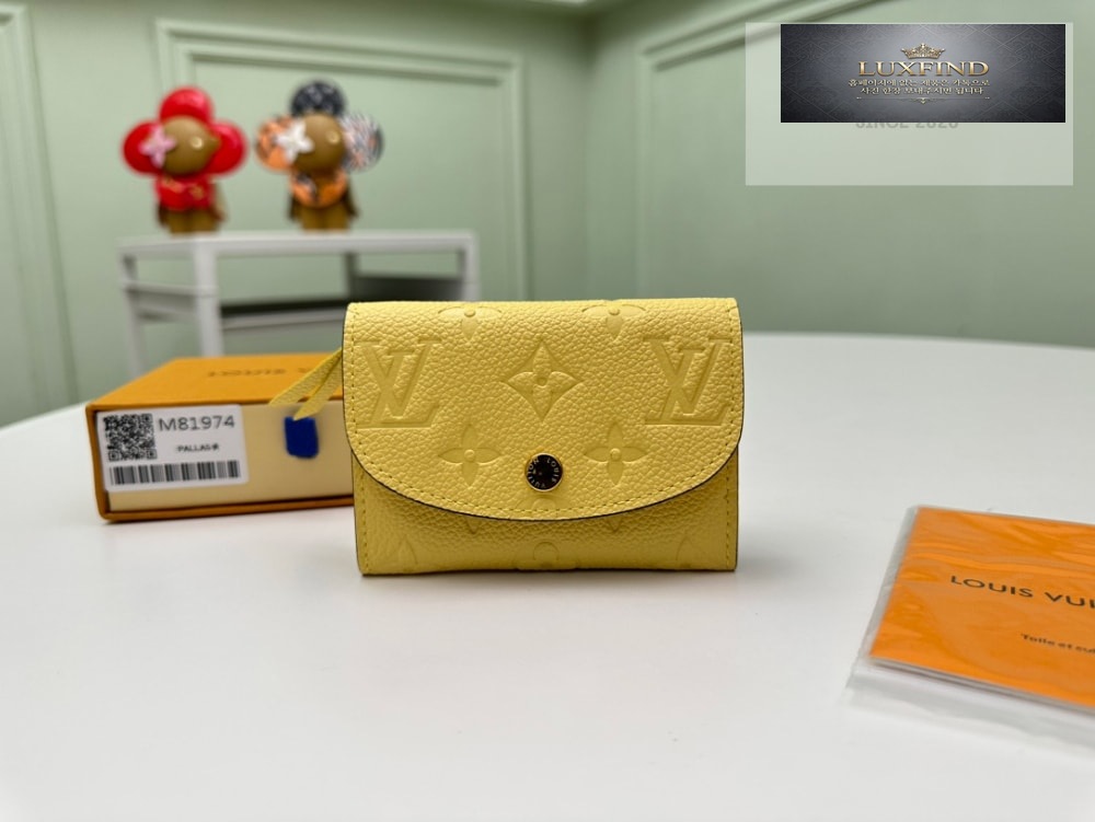 Louis Vuitton M81923