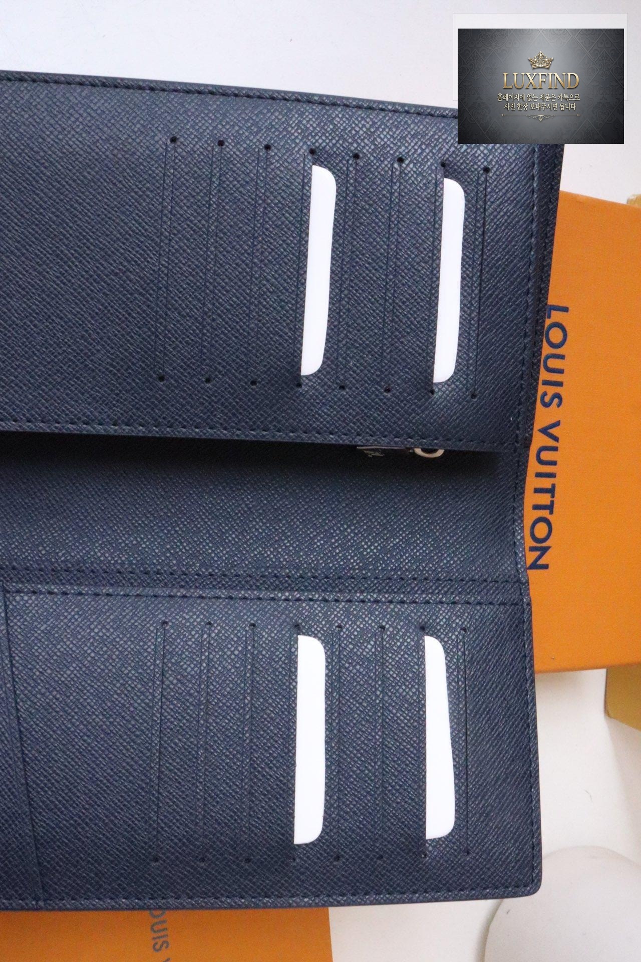 Louis Vuitton M81554