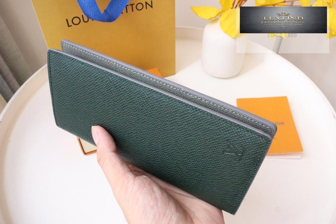 Louis Vuitton M81554
