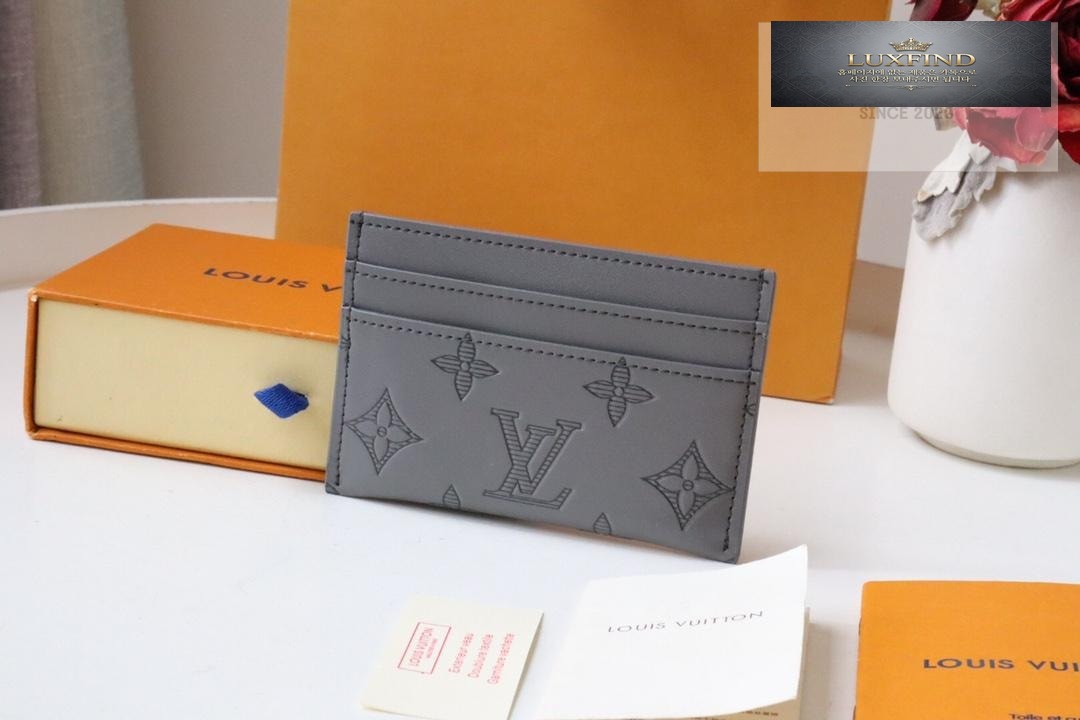 Louis Vuitton M81383