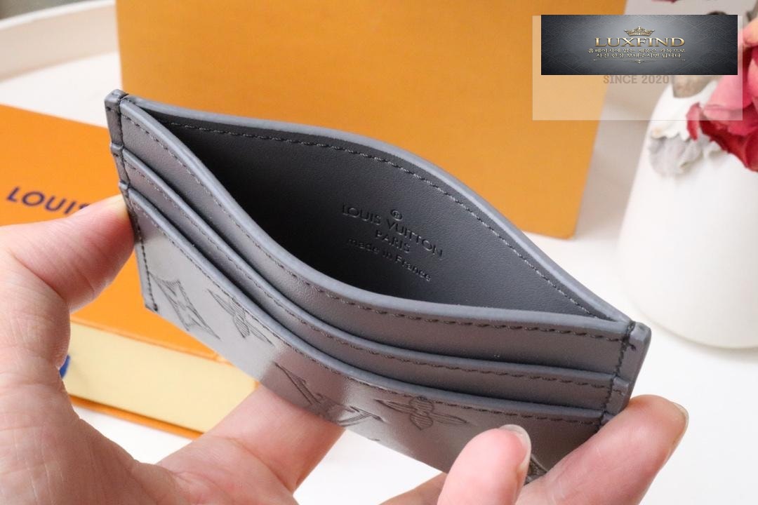 Louis Vuitton M81383