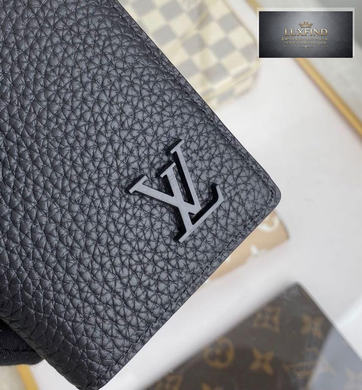 Louis Vuitton M69976