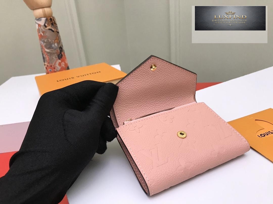 Louis Vuitton M64577