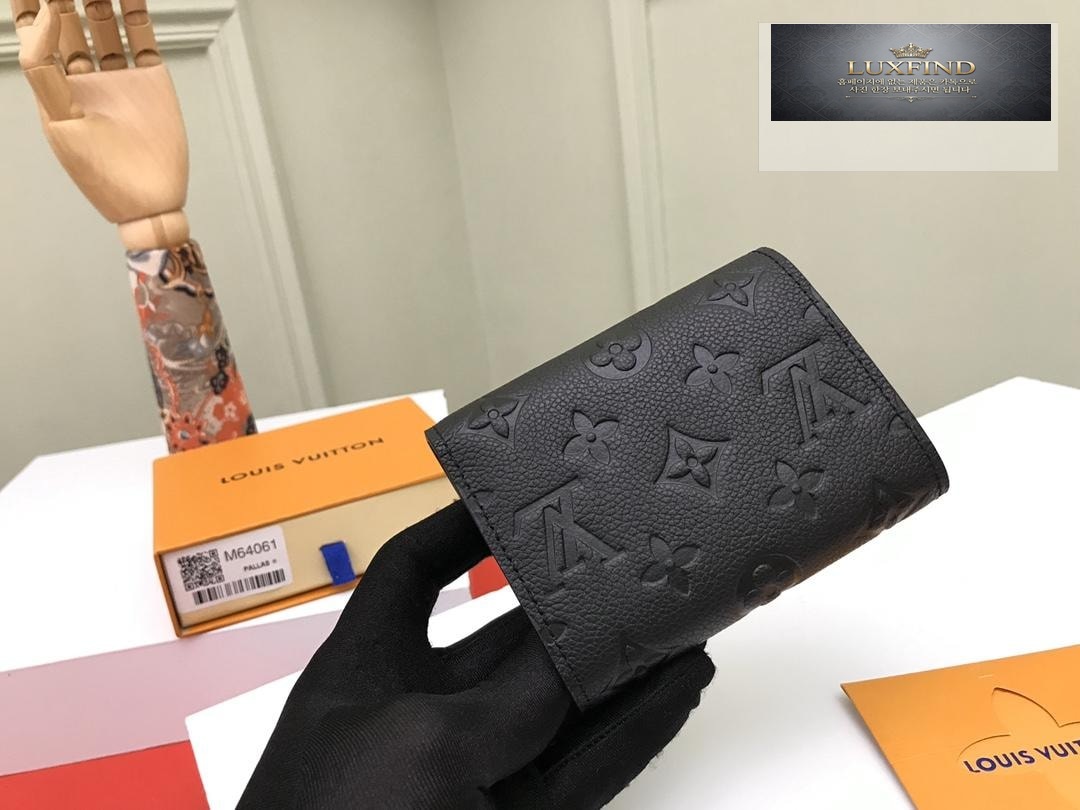 Louis Vuitton M64577