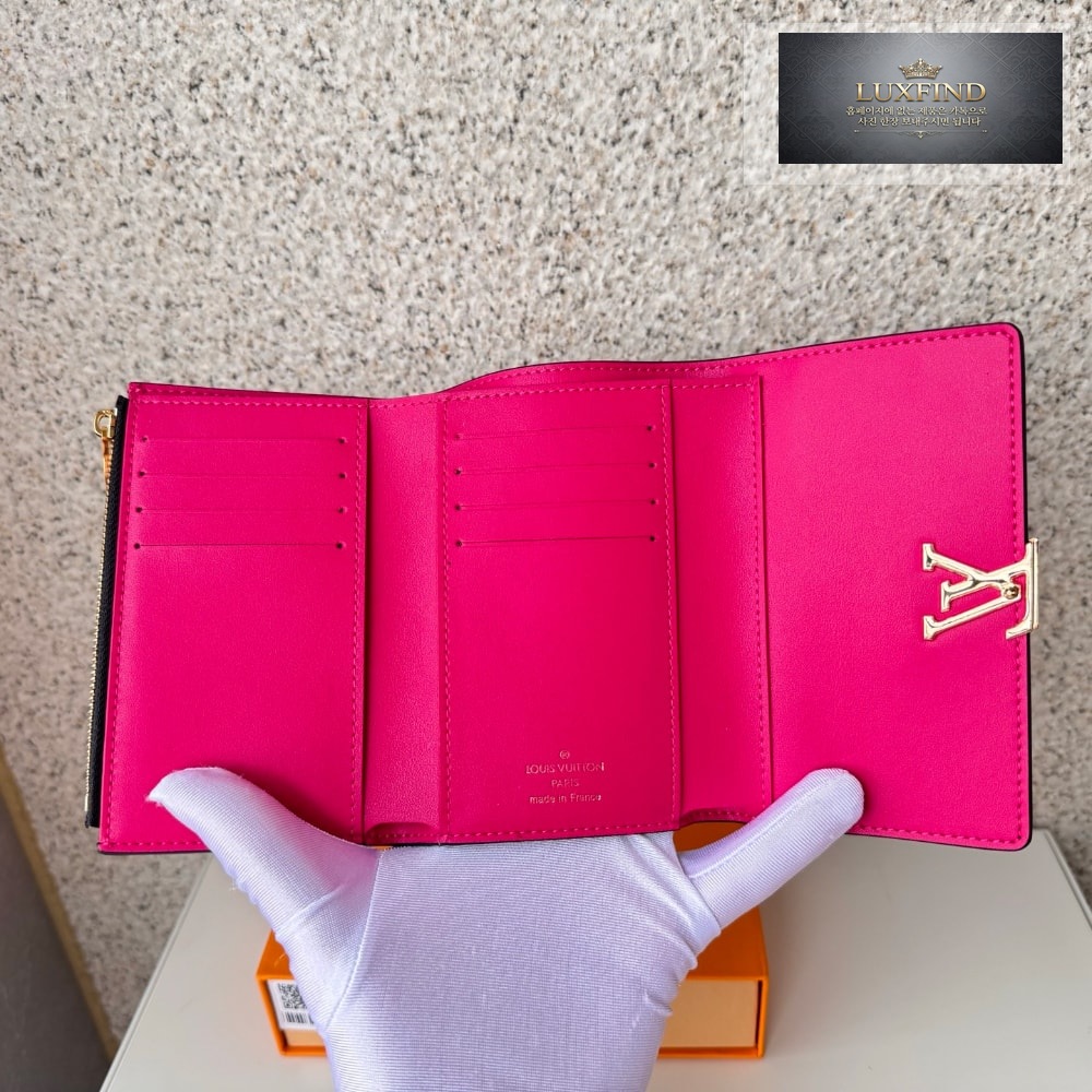 Louis Vuitton M62157