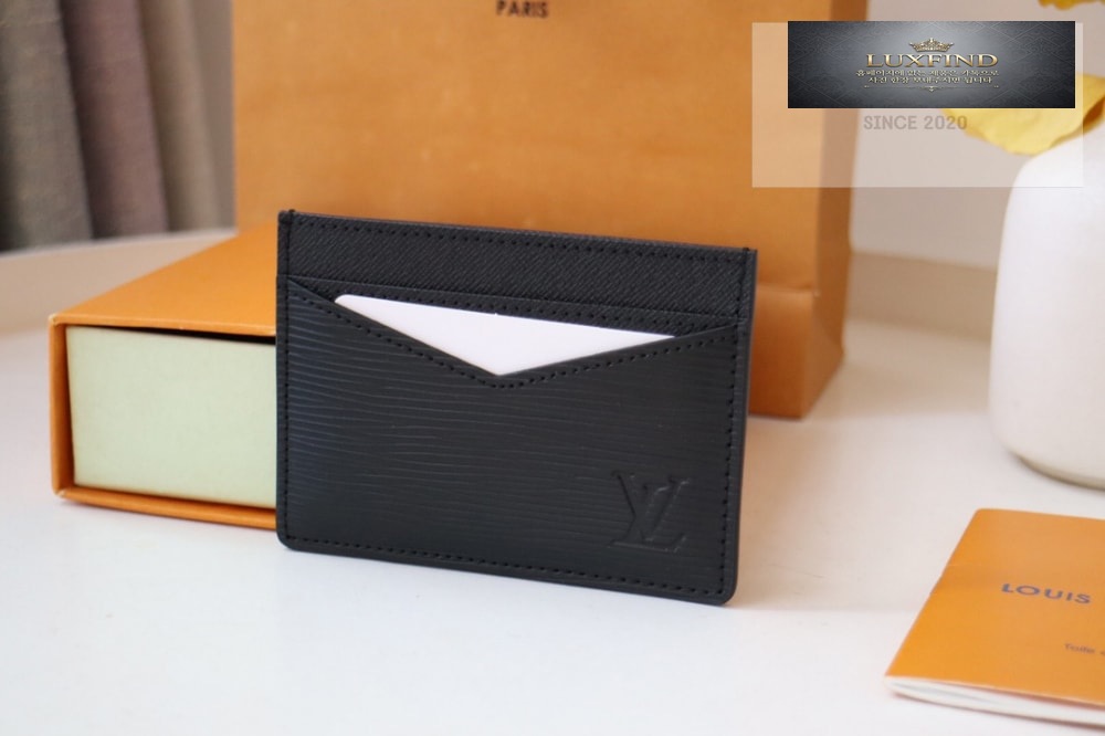 Louis Vuitton M60166