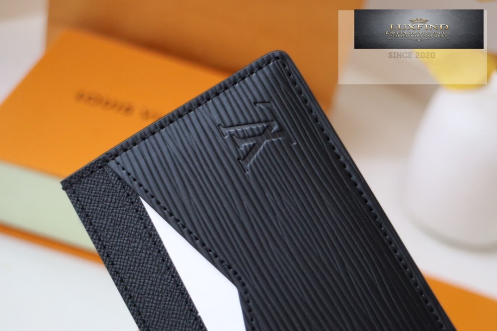 Louis Vuitton M60166