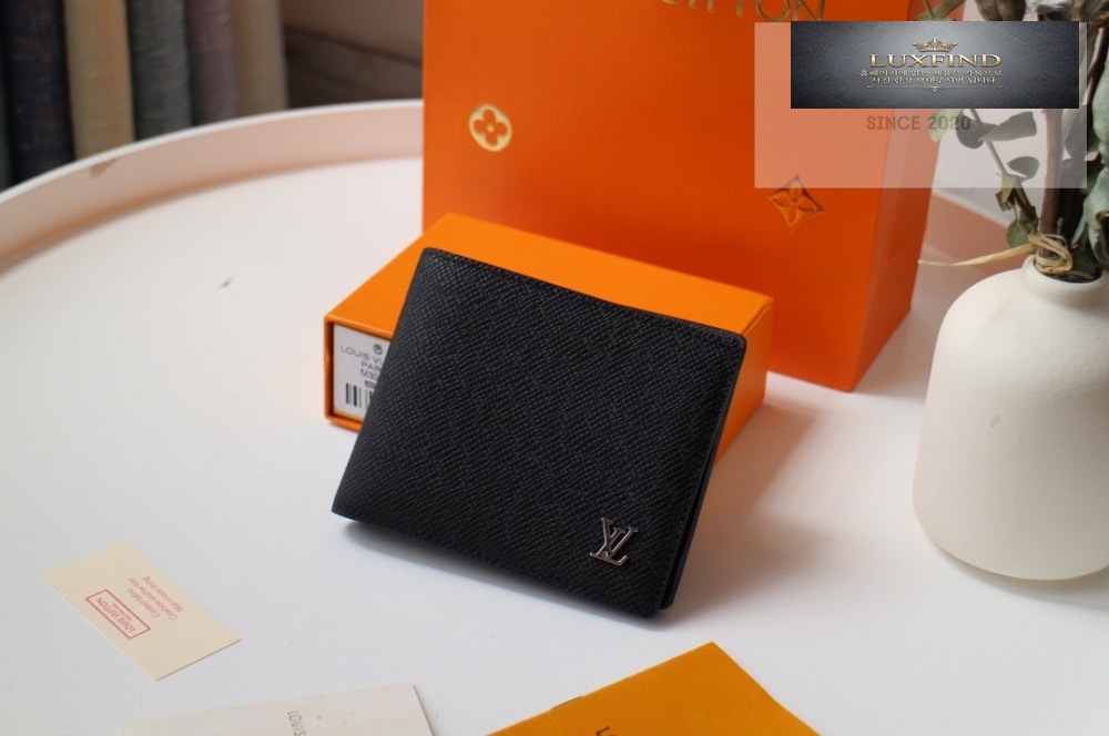 Louis Vuitton M30295