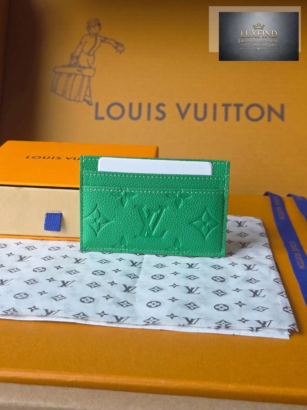 Louis Vuitton M25998