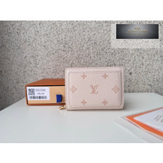 Louis Vuitton M22399