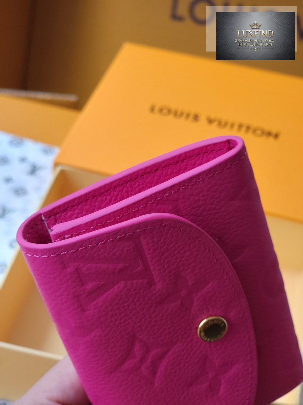 Louis Vuitton M14086