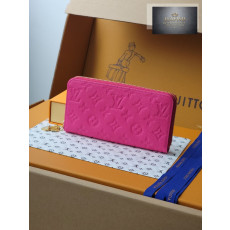Louis Vuitton M13618